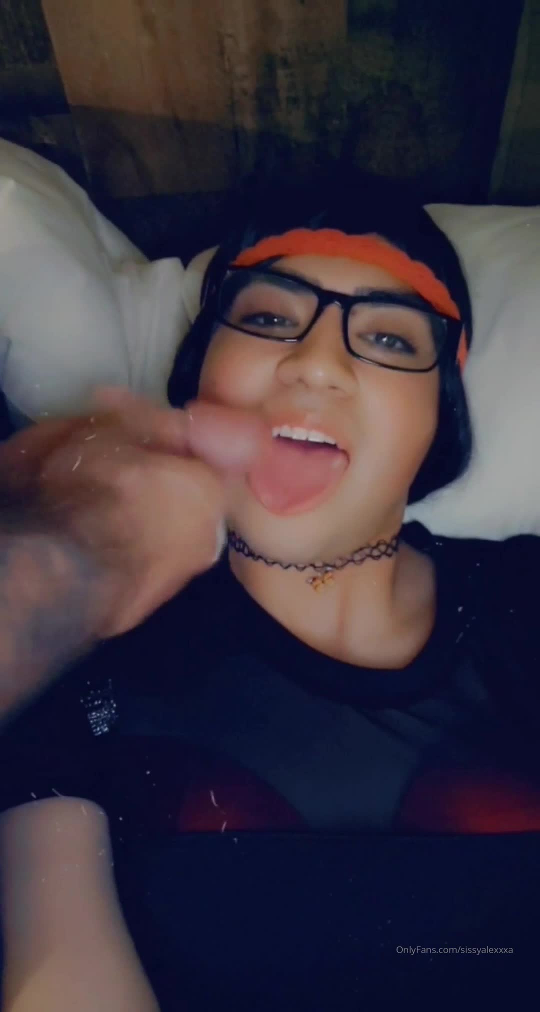 sissyboyalexa hotel date